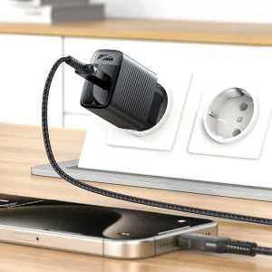 شارژر دیواری ایس فست مدل A102 توان 30 وات
